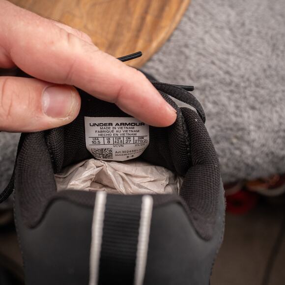 Under Armour Charged Assert 9 3024591-001 Womens Black Running Shoes Sz US 10.5 - Picture 5 of 8